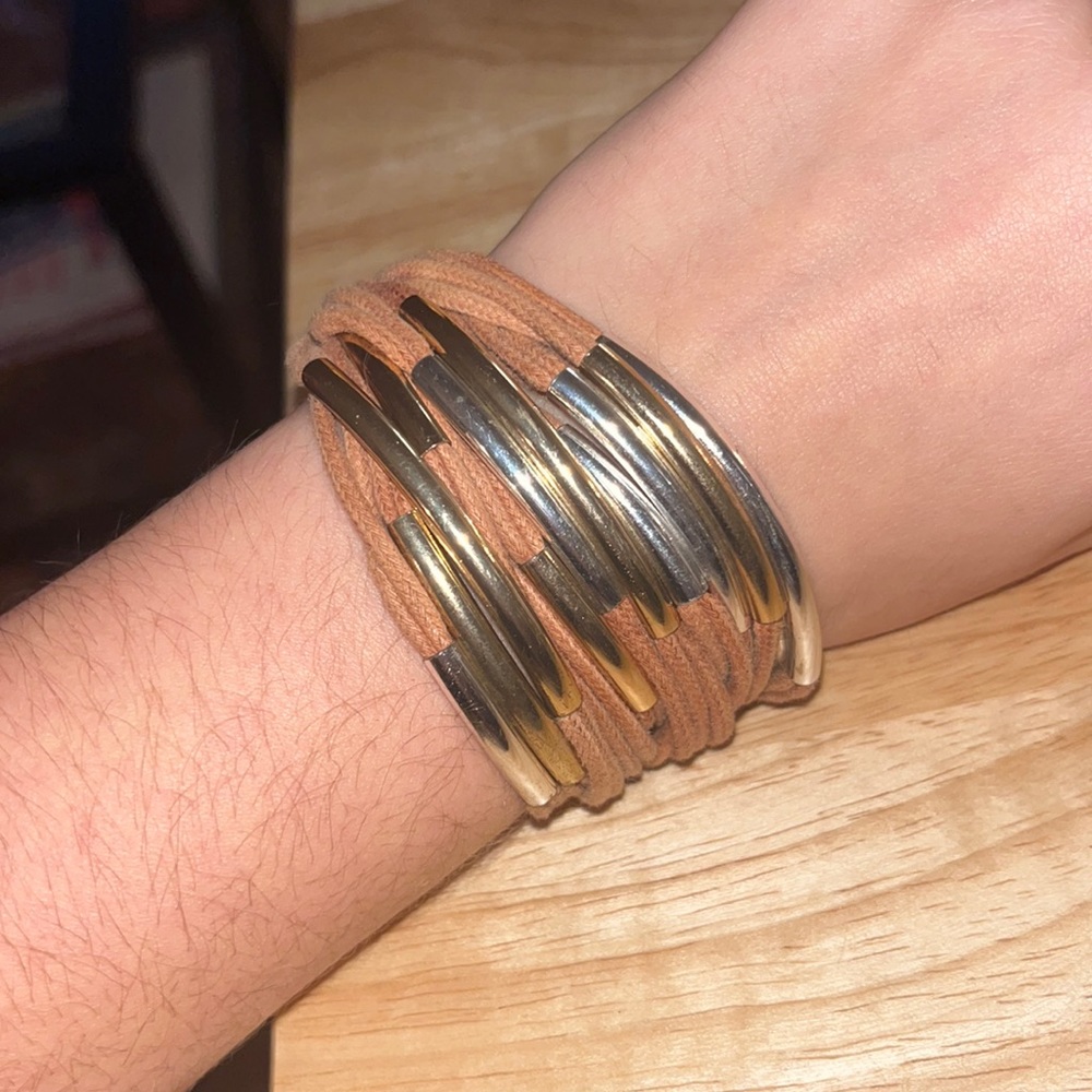 Brown and gold toggle clasp bracelet